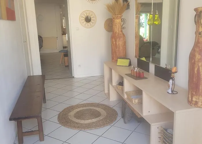 House With Garden, 4 Bedrooms *