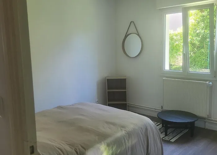 House With Garden, 4 Bedrooms * Commercy